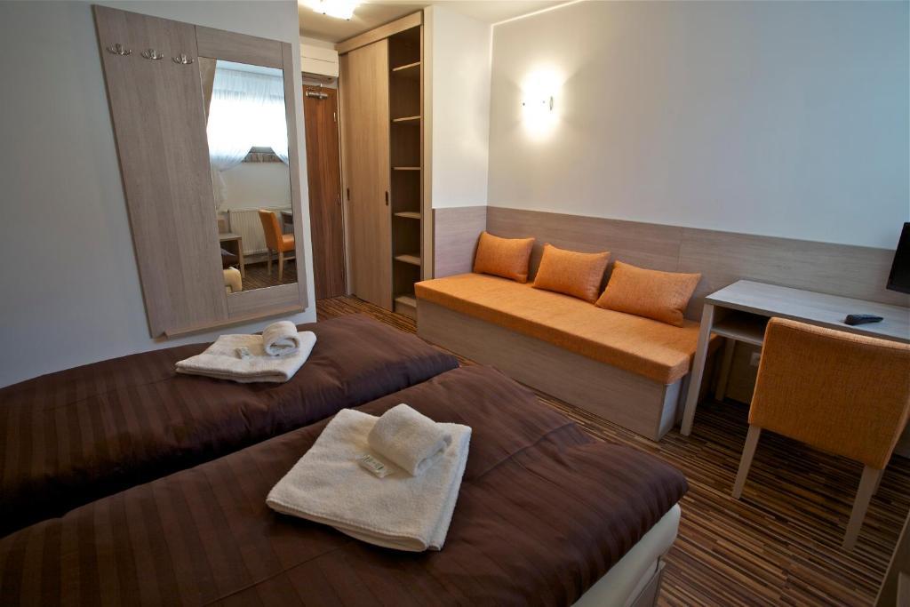 Putnicky Mlyn Hotell Marianka Rom bilde